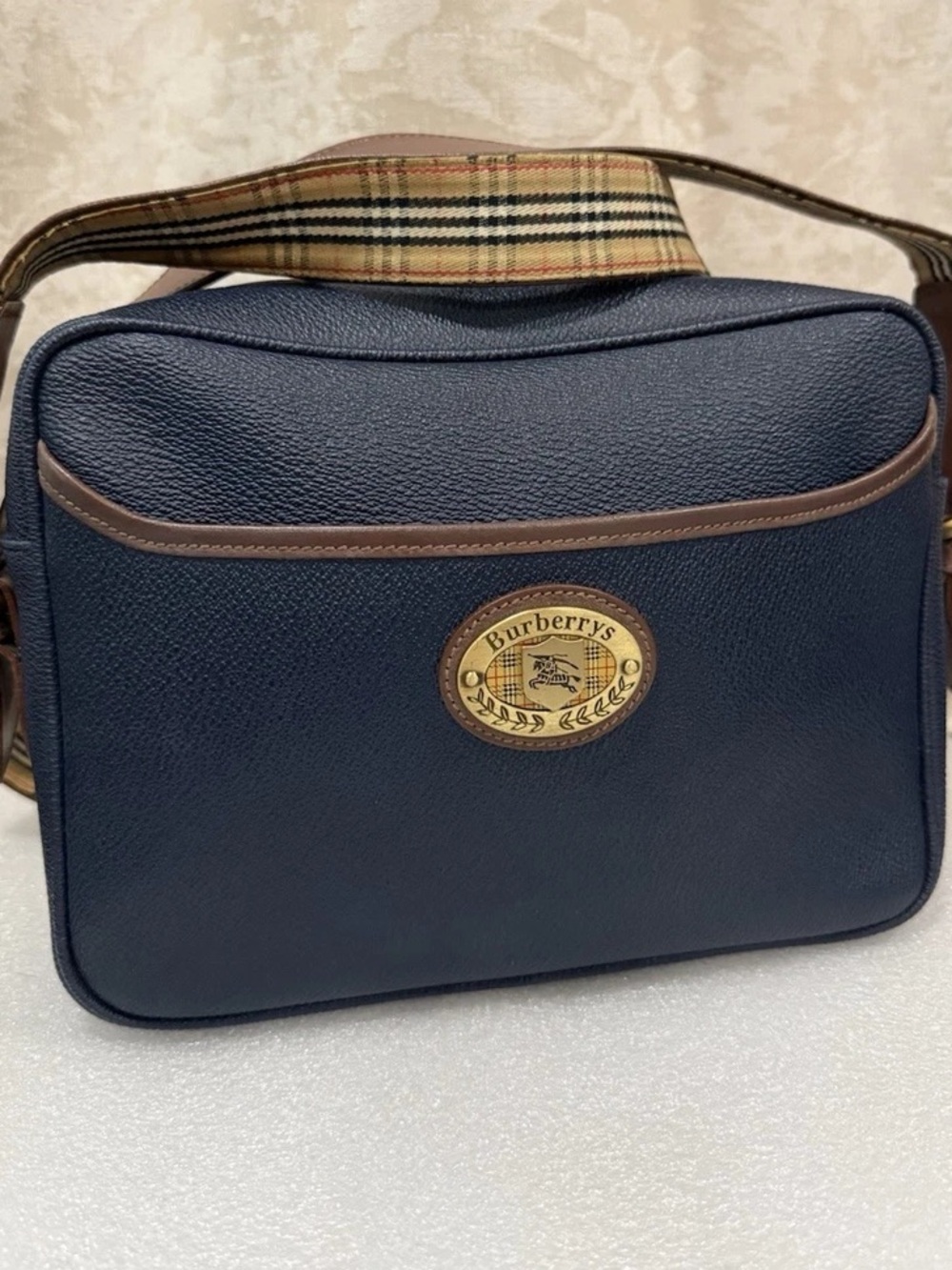 BURBERRY VINTAGE SHOULDER BAG LEATHER NAVY LEATHER SHOULDER BAG BAG (AUTHENTIC P